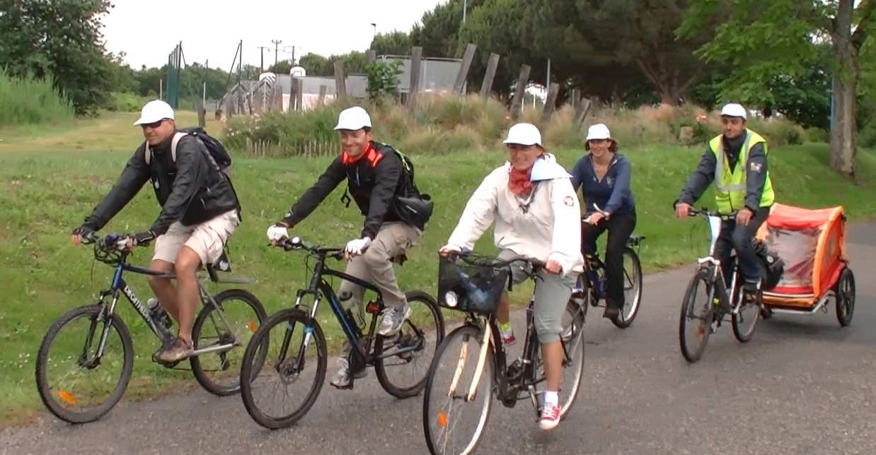 « Bicyclettes bleues » et « Escales du Bassin » : pari gagné ! (Vidéo, avec de beaux voiliers authentiques).