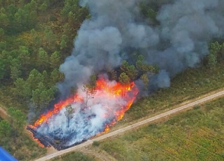 Trois départs de feu, hier, autour du Bassin …