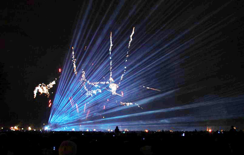 Bordeaux en feu … d&rsquo;artifice! (Ca pète les flammes) (Vidéo)