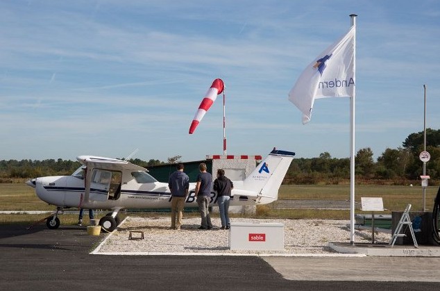Piloter seul, un vrai avion, quand on a 15 ans ? Si. Léonard aurait aimé (2/2)