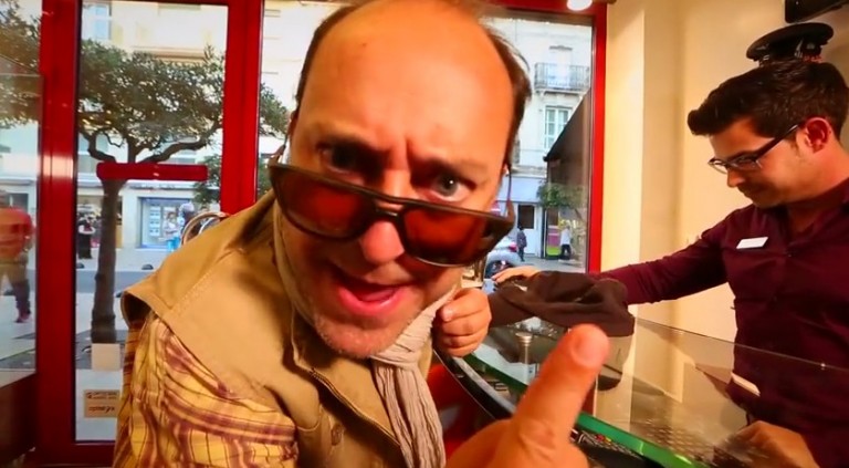 Rencontres du tourisme (suite) : Les outils pour les touristes en mode rigolo (Vidéo)