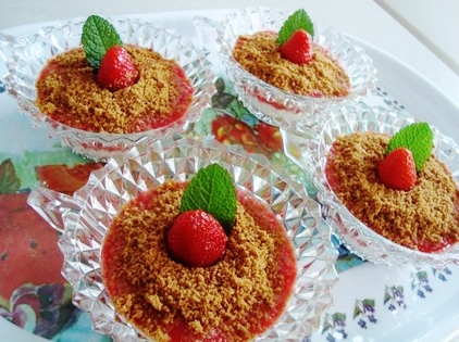 Cuisine. Les recettes décontractées de Lyselotte : Verrine Fraises-Spéculos.