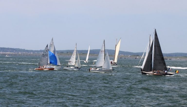 (VDO) 18h dévouées aux bouées. La voile, c&rsquo;est du bonheur (actif)…