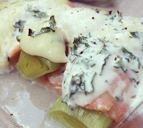 Cuisine de Lyselotte : Poireaux / Saumon à la béchamel