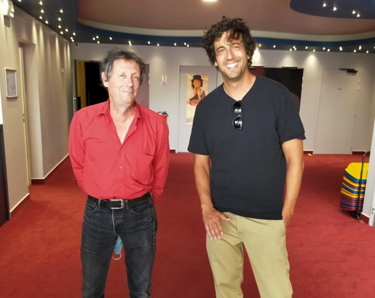 Cinéma : Max Boublil et Antoine de Maximy en promo joyeuse au Dolce Vita à Andernos
