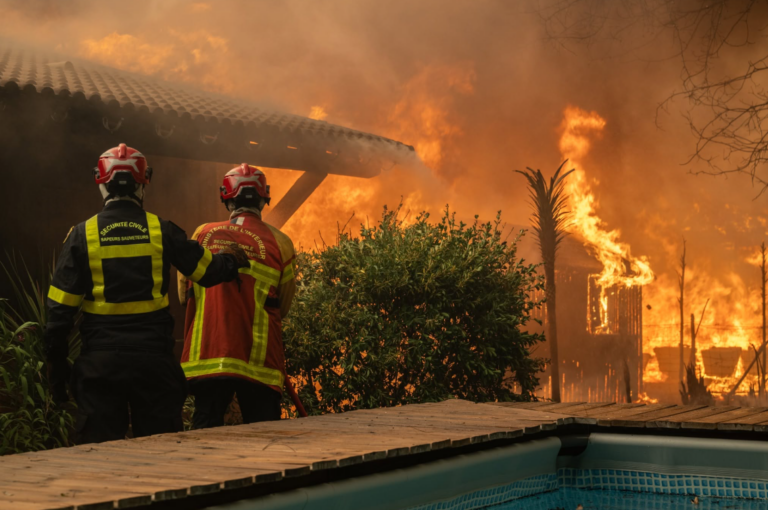 Feu bassin: Exode hors norme… Et un reportage photo-video sur le front !